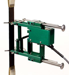 Strain Gage Type Extensometer